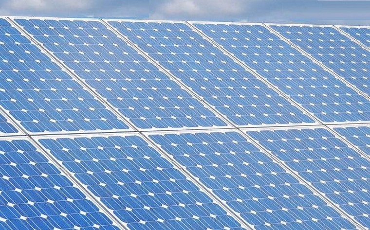  什么是光伏發(fā)電遮陽系數(shù)？光伏板的遮陽距離怎么算？