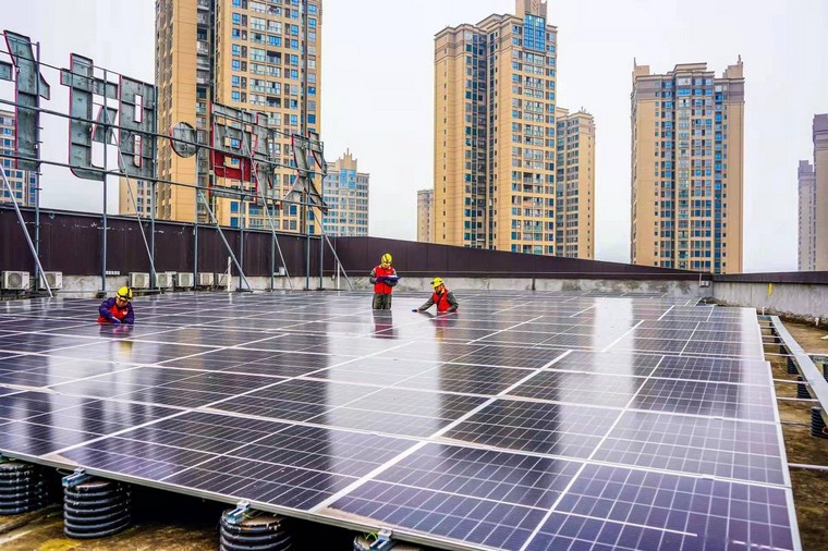 光伏發(fā)電晚上都顯示正常是有故障嗎？夜晚是怎么解決用電問(wèn)題？